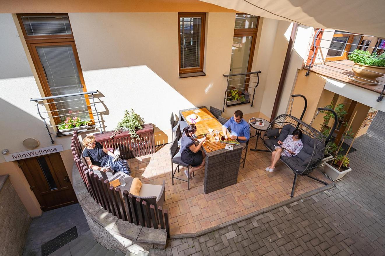 Apartmany U Zamecku Кийов Екстер'єр фото