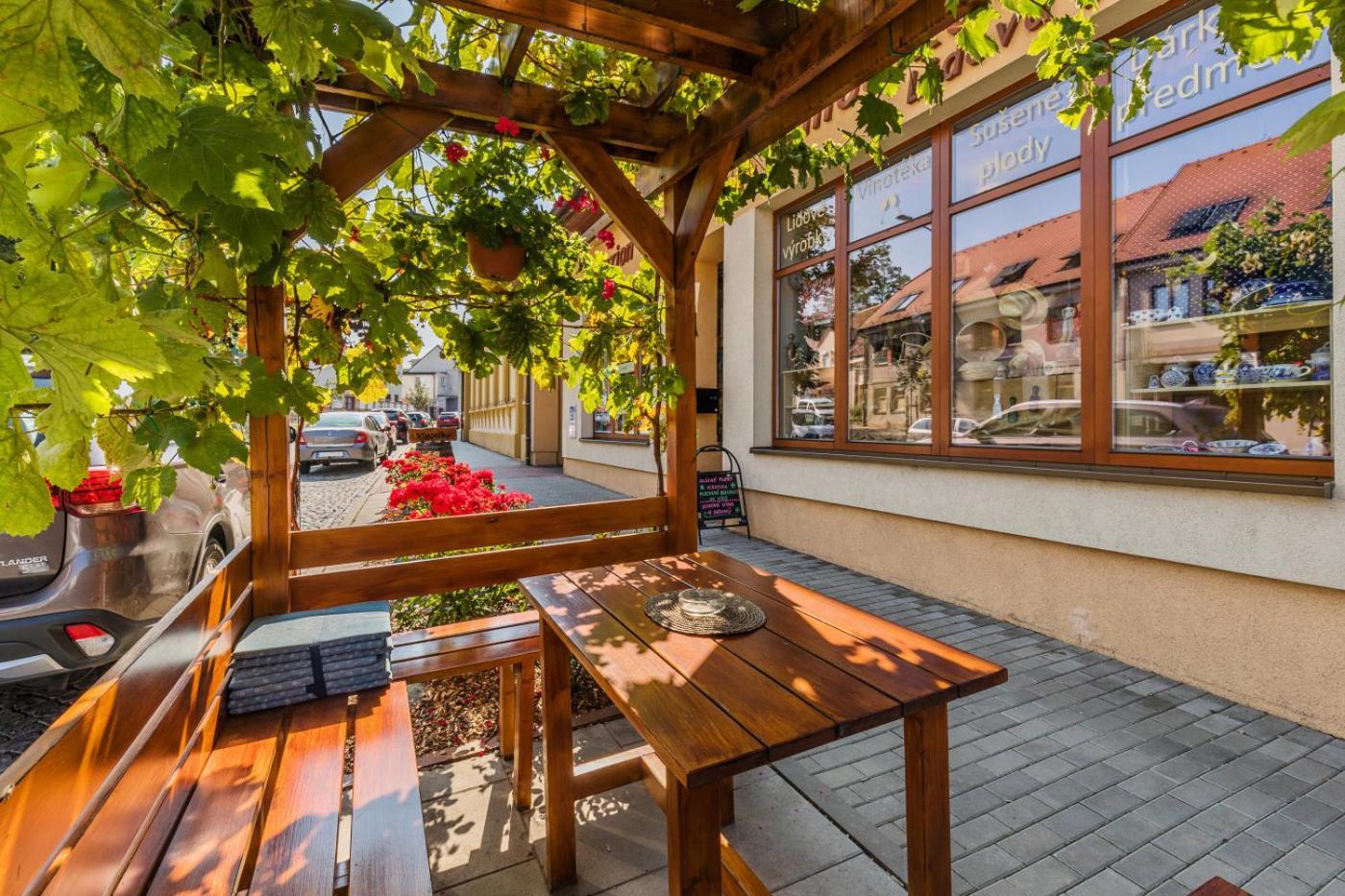 Apartmany U Zamecku Кийов Екстер'єр фото